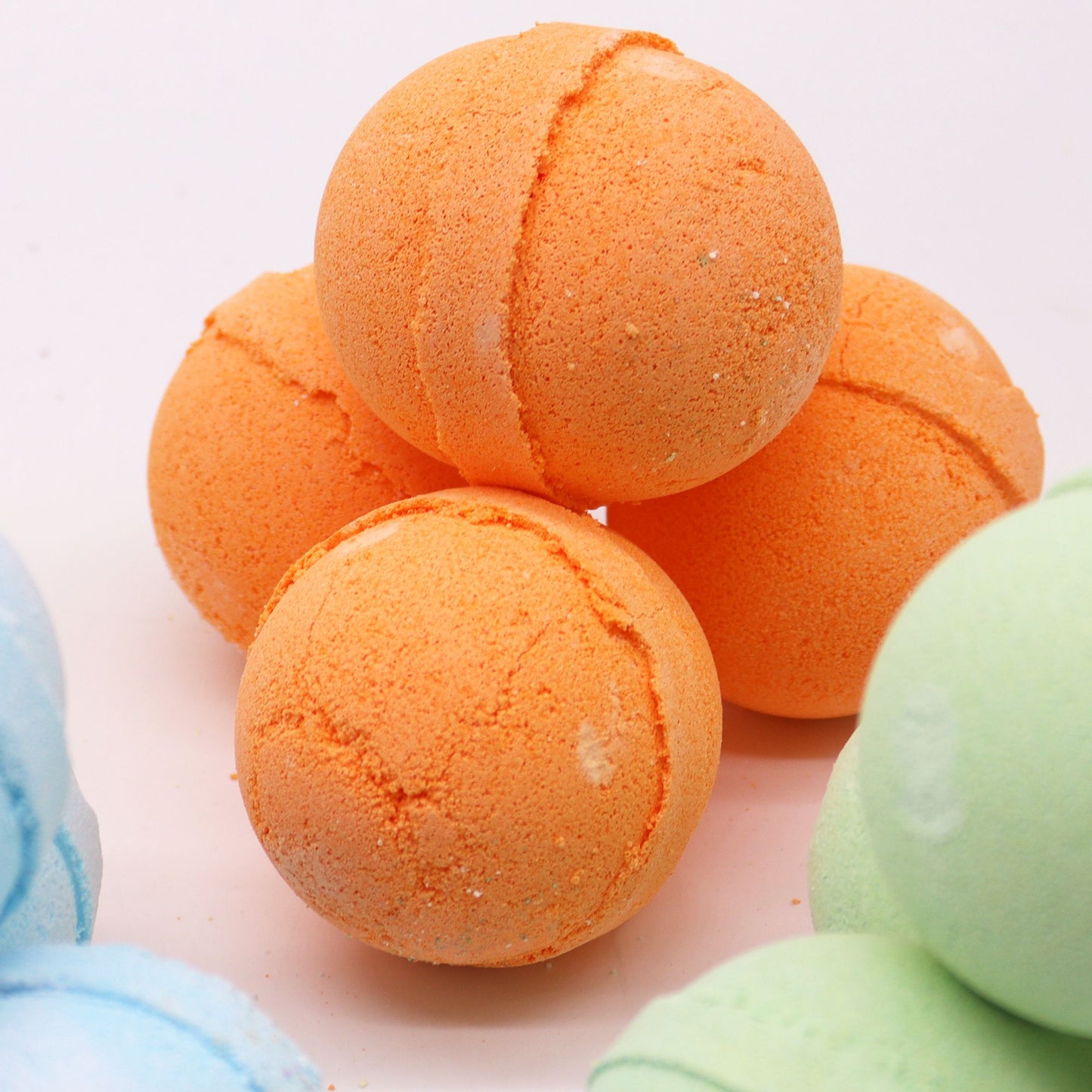 Badbomb - citrongräs och mandarin - Frisk energi och mjuk citrus