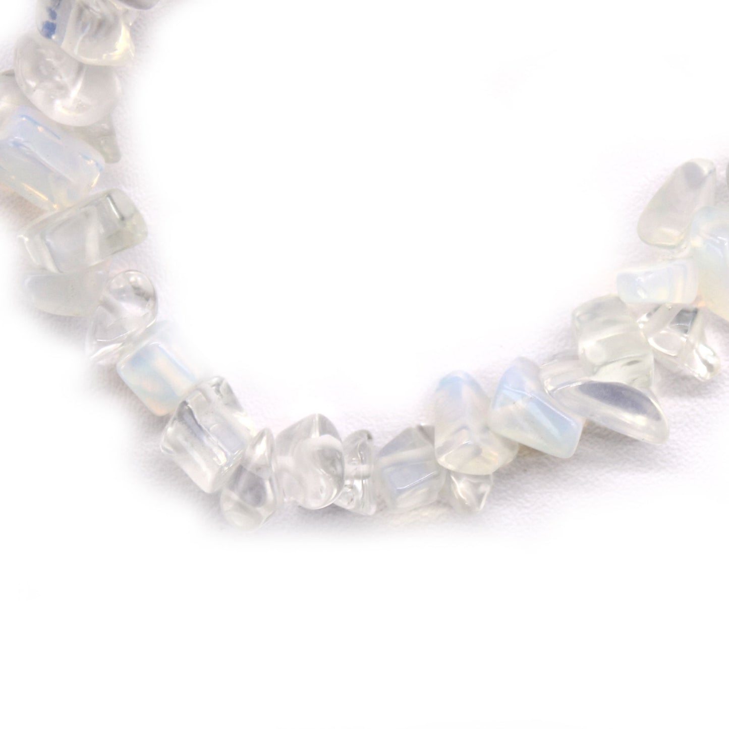 Armband i Opalit – mjukt skimmer & modern elegans